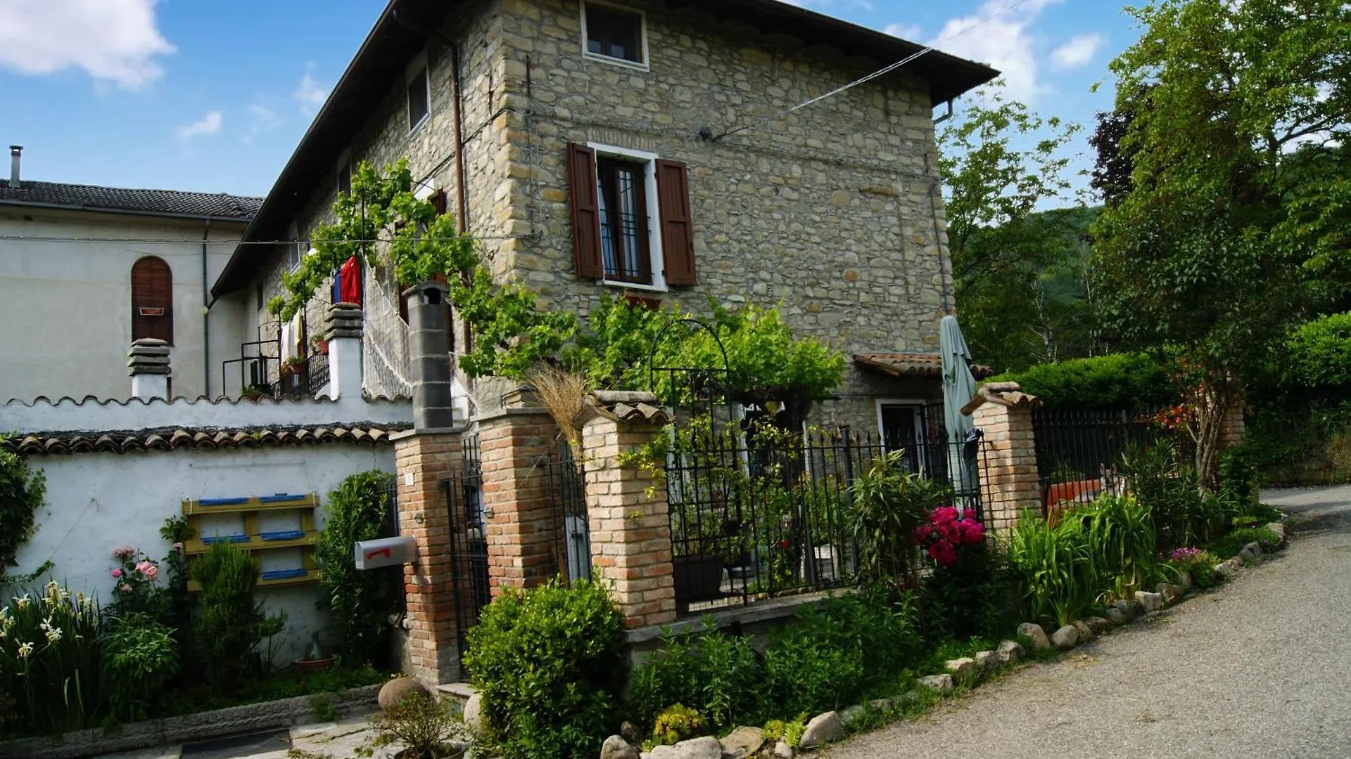Dulcius Ex Asperis Bed & Breakfast Ponte Nizza