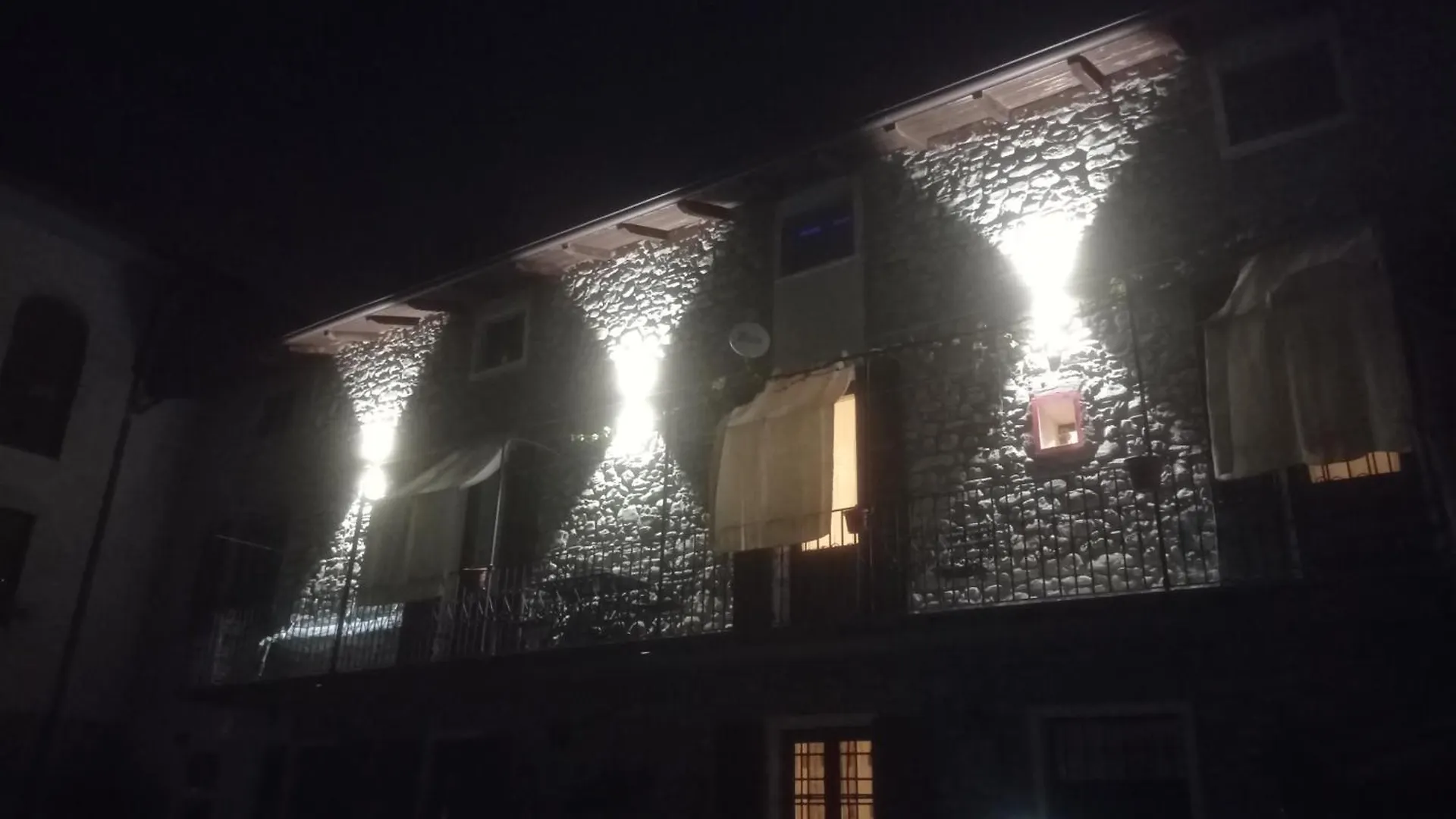 Dulcius Ex Asperis Bed & Breakfast Ponte Nizza Italien