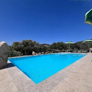 Tanca Taroni , Telti Italië