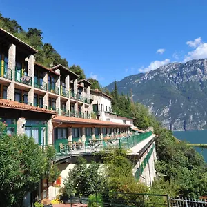 Centro Vacanze La Limonaia Limone sul Garda